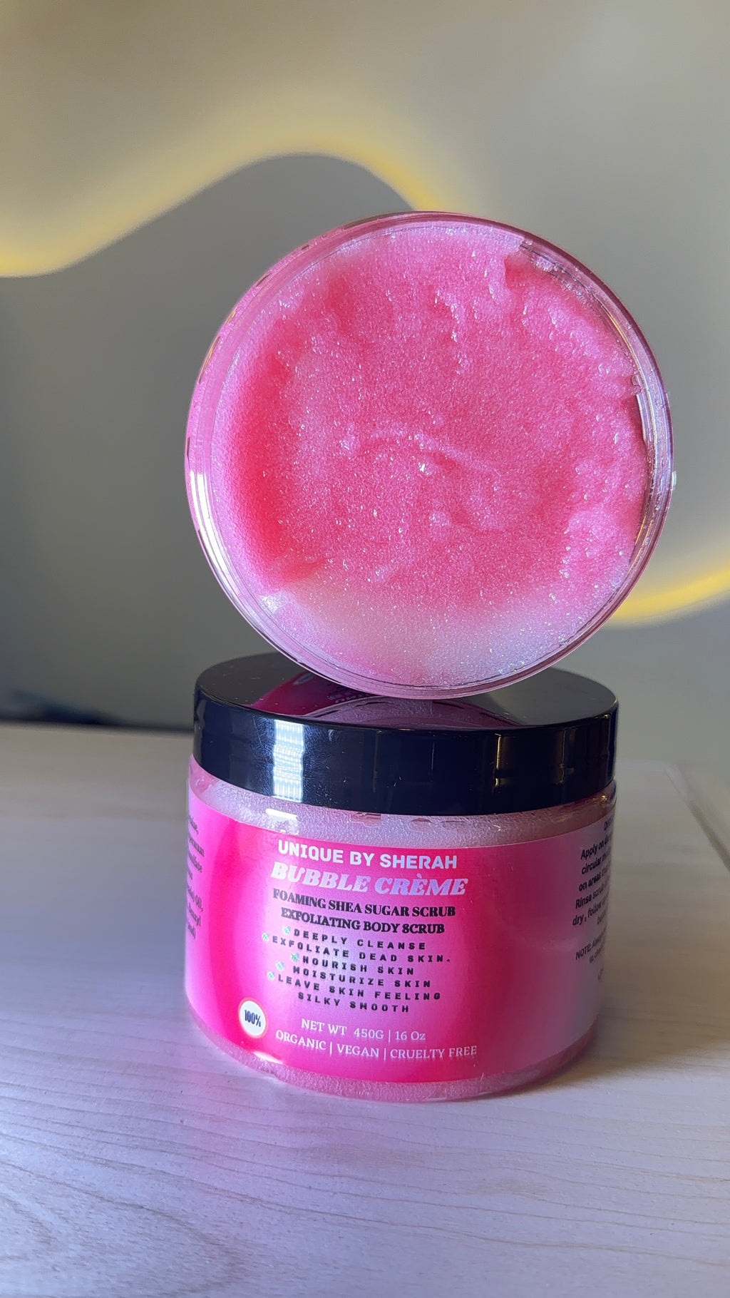 BUBBLE CRÈME EXFOLIATING SCRUB