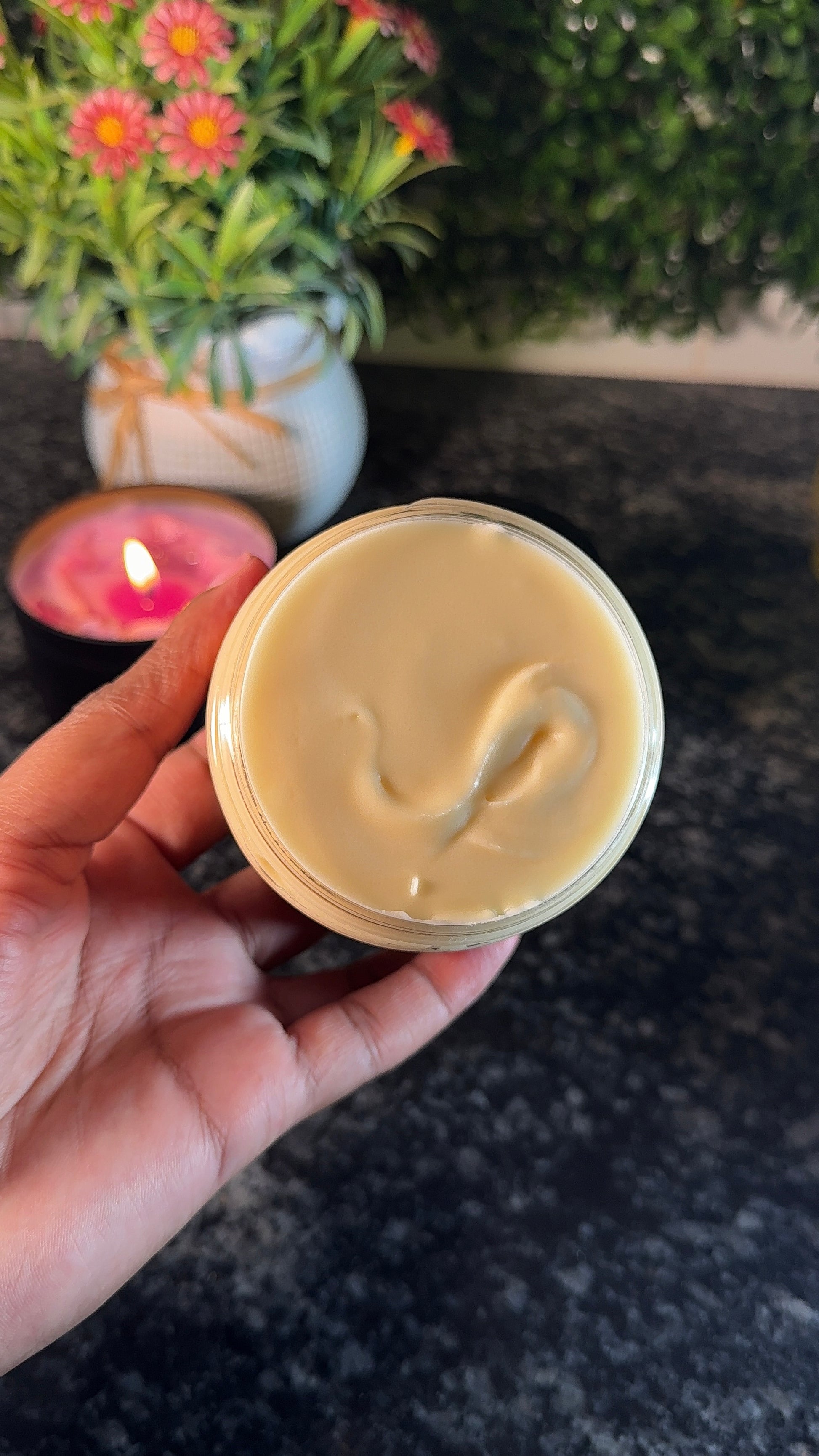COCOA & VANILLA BODY BUTTER