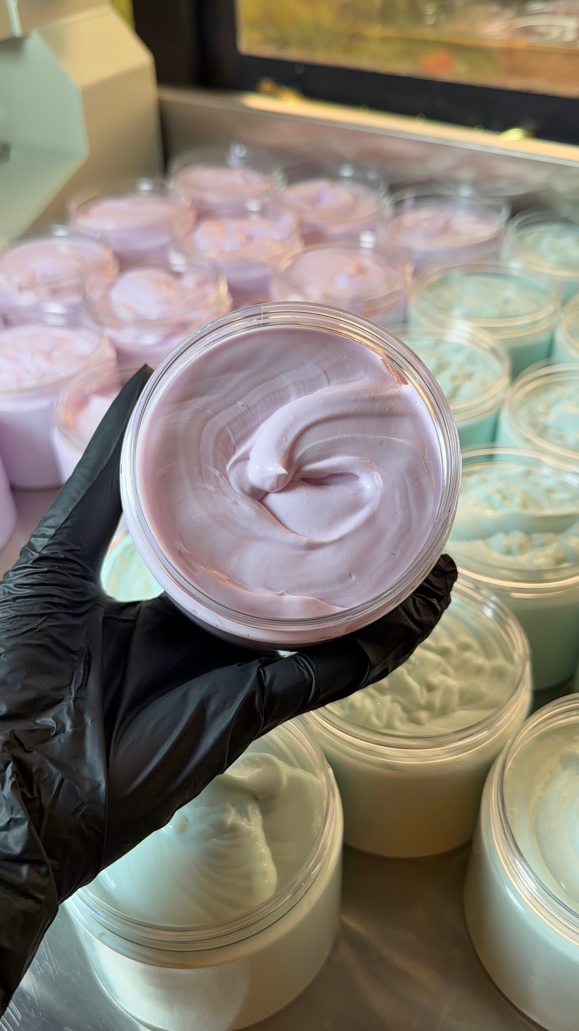 PEAR ORCHID BUTTER CREAM